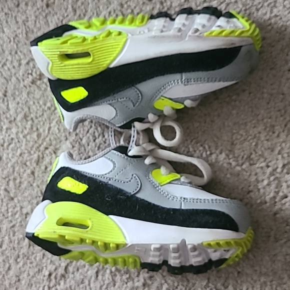 Gray white and neon yellow 6c nikes - Picture 5 of 6